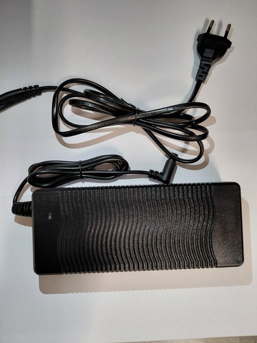 Alimentatore nuovo 54v - nuovo, per